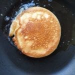 Koekenpan met omgekeerde pizzabodem