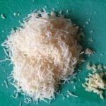 Rasp de Parmezaanse kaas