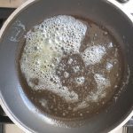 smelt de boter op matig vuur