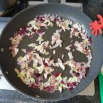 knoflook en ui fruiten