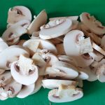 champignons in plakjes snijden