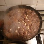 Voeg knoflook toe