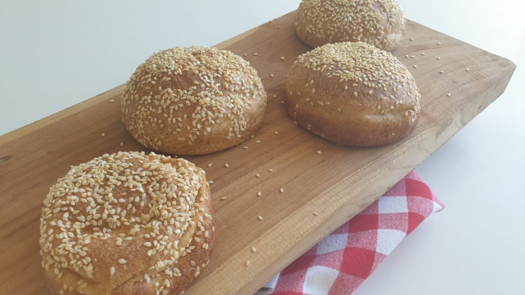 Keto hamburgerbroodjes