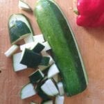 In blokjes gesneden courgette