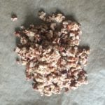 Hoop granola op bakpapier