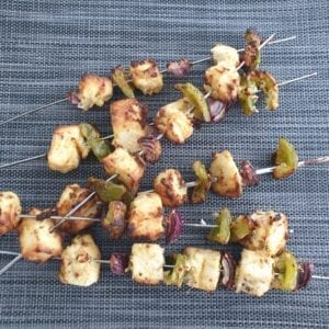 Paneer Malai Tikka op spiesjes
