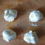 Labneh balletje met olijfolie