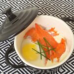 Oeuf en cocotte met gerookte zalm Oeuf en cocotte