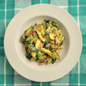 Courgette penne alla carbonara 1